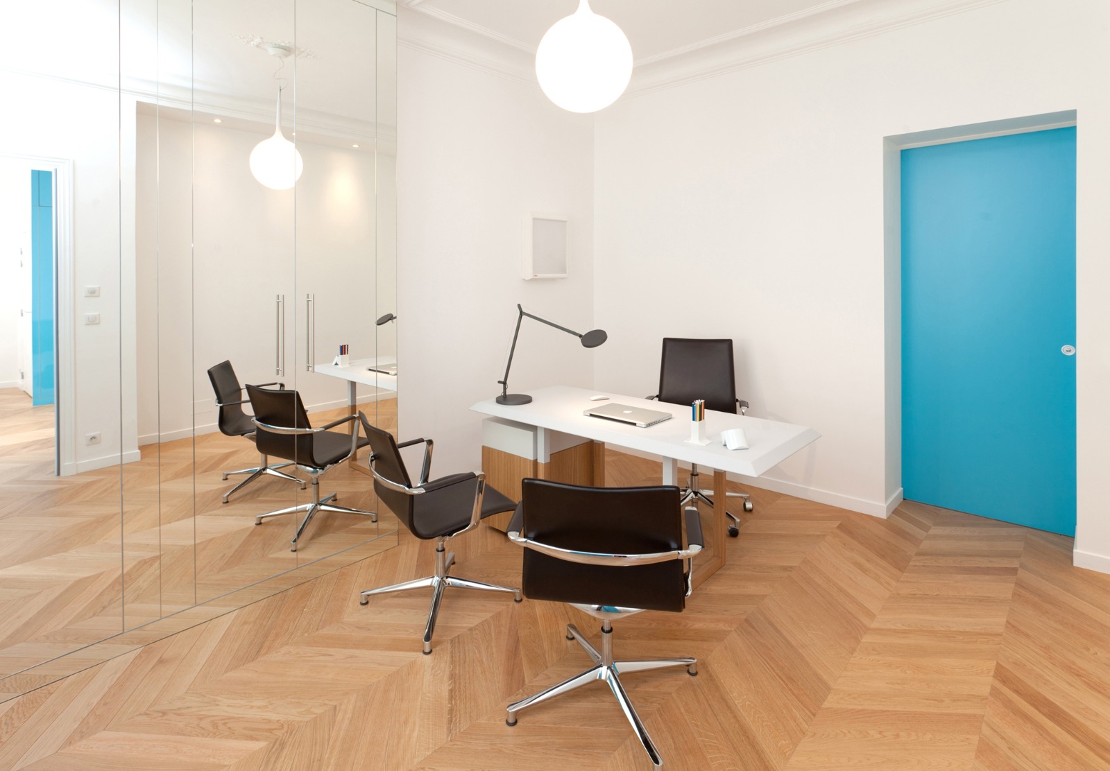 Bureau voisin